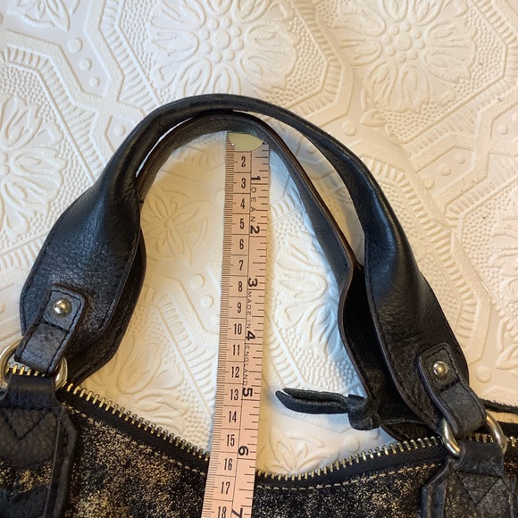 Aimee Kestenberg Black Gold Distressed Leather Bag - Picture 14 of 16